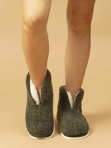 Чуни домашние для мальчика из искусственного меха, хаки — фото 3